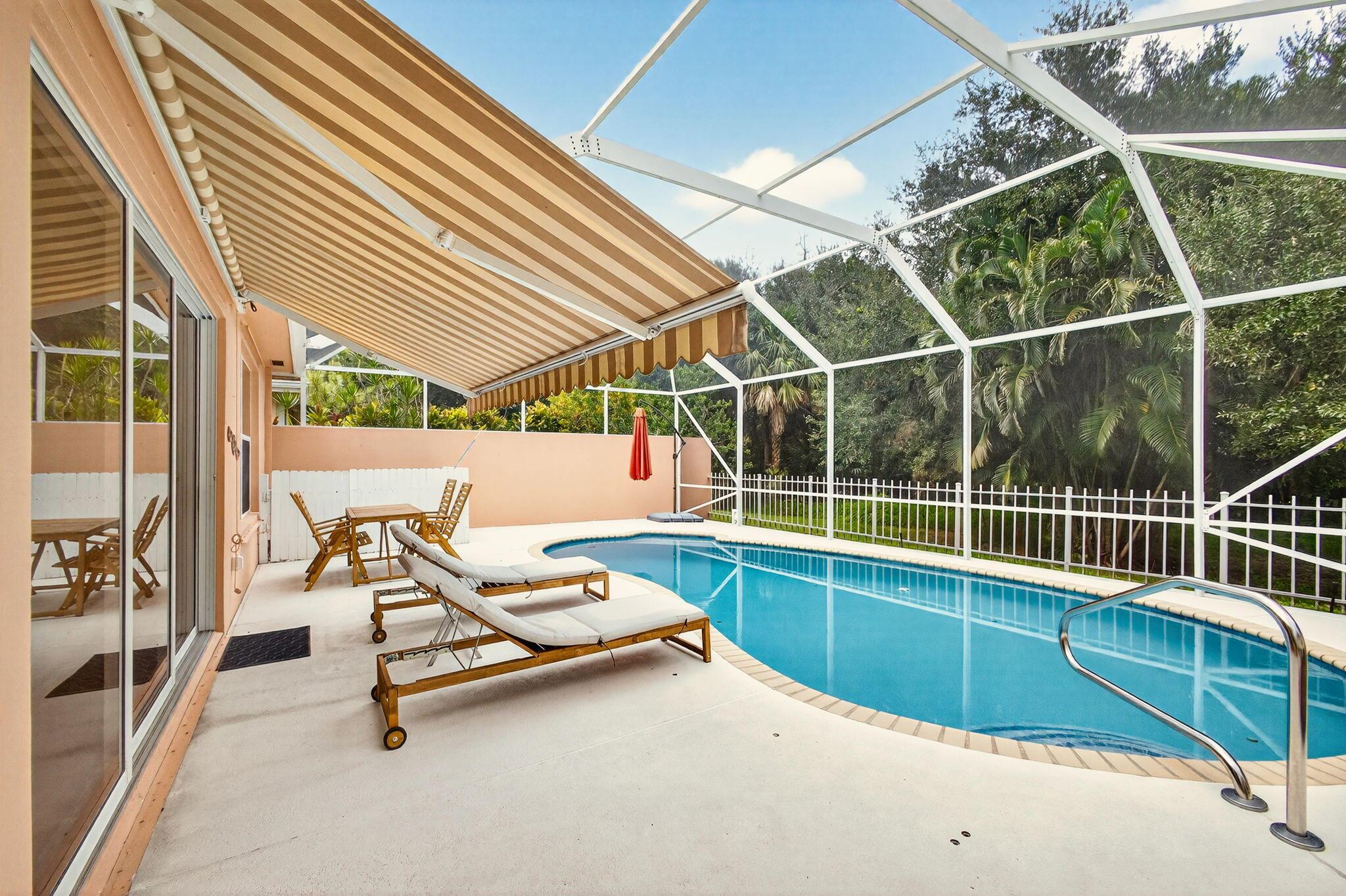 130 S Hampton Drive