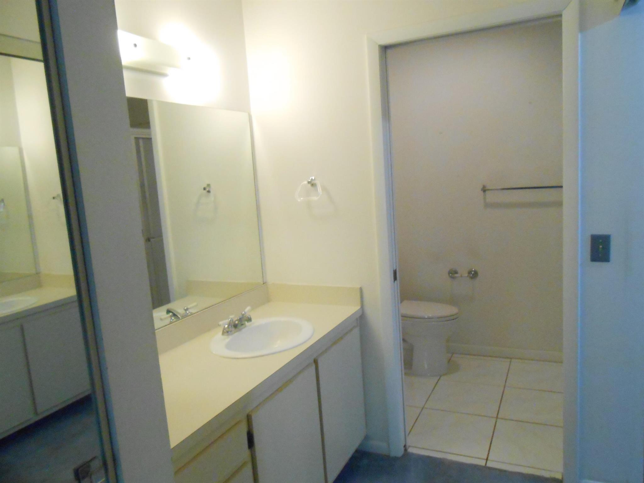 SABAL RIDGE CONDO - Residential