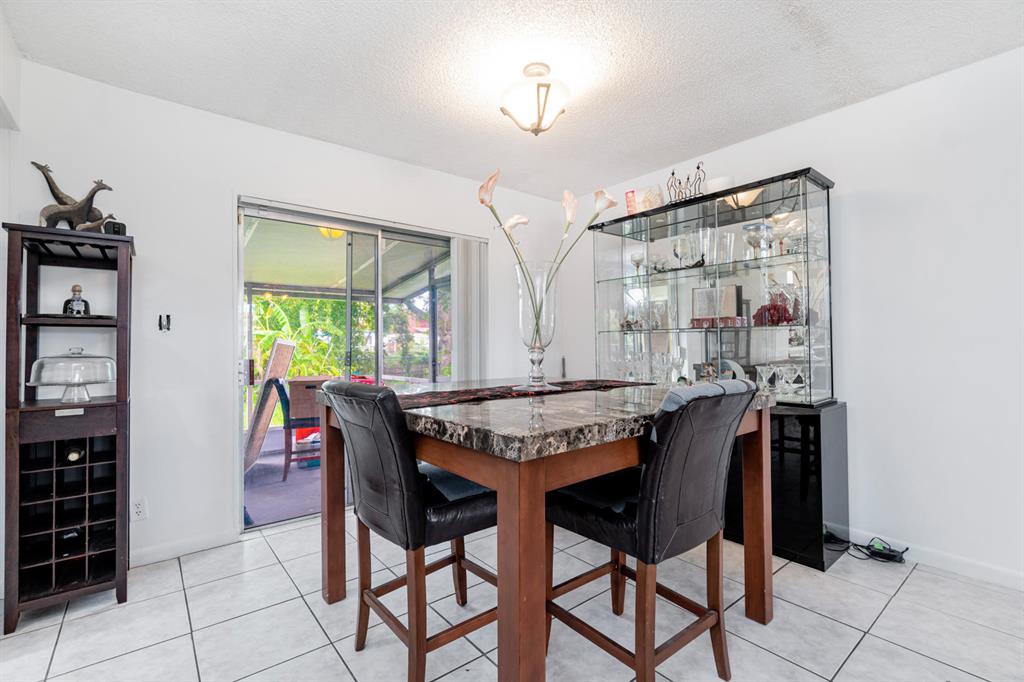 NORTH LAUDERDALE VILLAGE SEC 4 - Residential