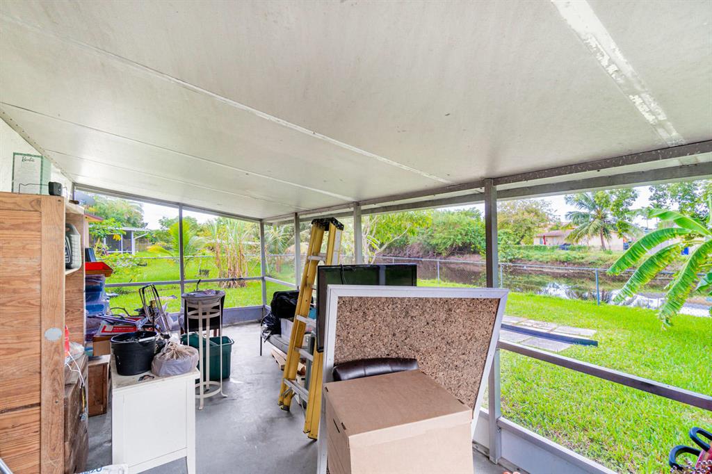 NORTH LAUDERDALE VILLAGE SEC 4 - Residential