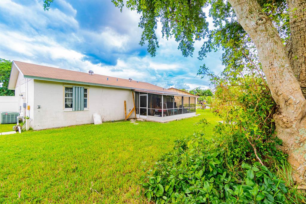 NORTH LAUDERDALE VILLAGE SEC 4 - Residential