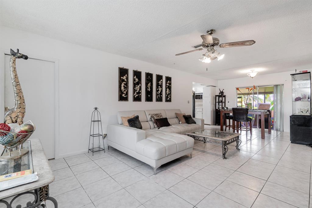 NORTH LAUDERDALE VILLAGE SEC 4 - Residential