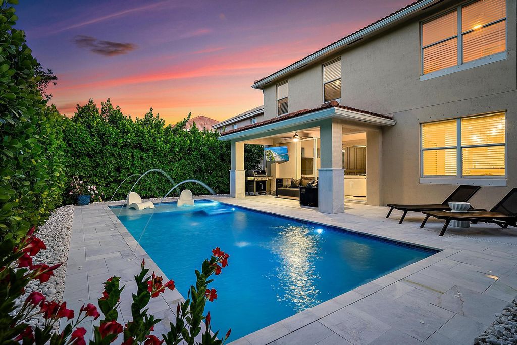 Photo of 5769 SE Crooked Oak Avenue, Hobe Sound, FL 33455 (MLS # R11087308)