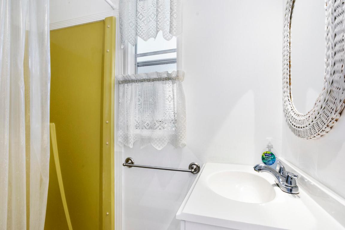 JAMAICA BAY MOBILE HOME CO OP - Residential