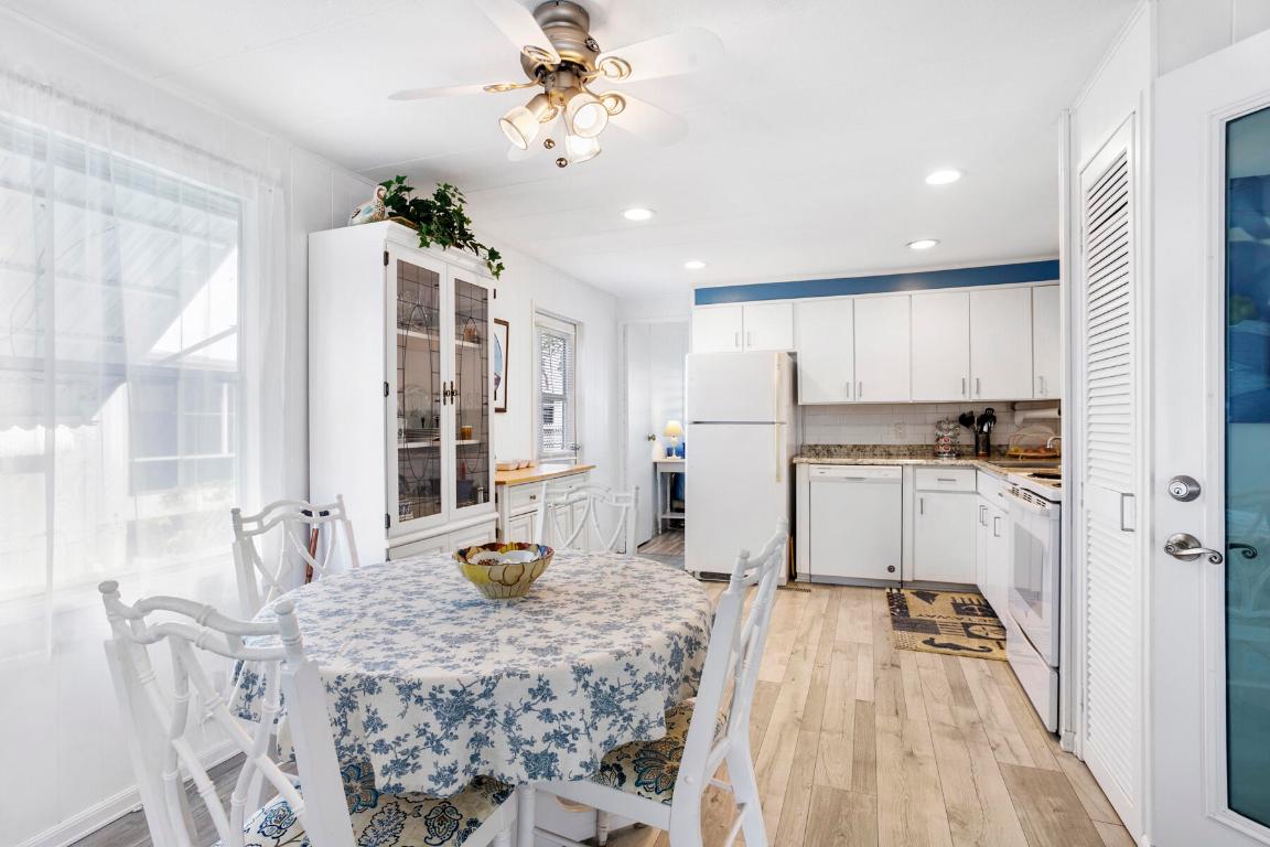 JAMAICA BAY MOBILE HOME CO OP - Residential