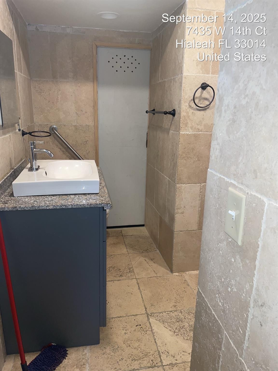 LAKE CECILE ESTS SEC 1 - Residential