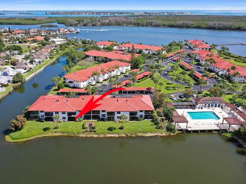 Property photo of 6081 Se Landing Way 6, Stuart, FL 34997