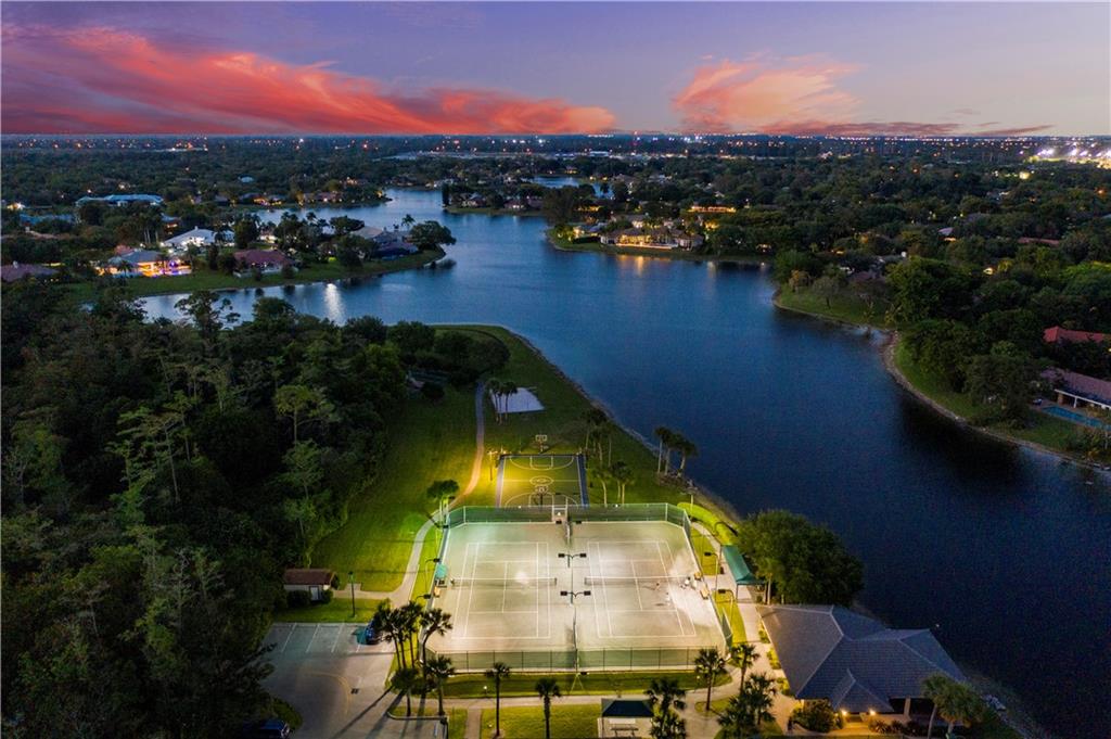 Parkland Lakes PUD 102-44 - Residential