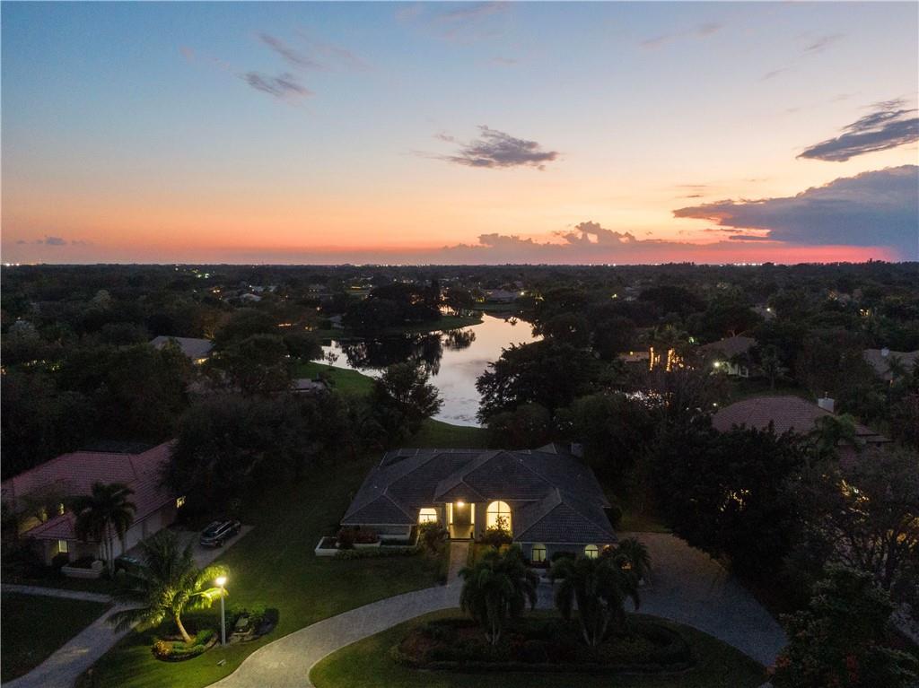 Parkland Lakes PUD 102-44 - Residential