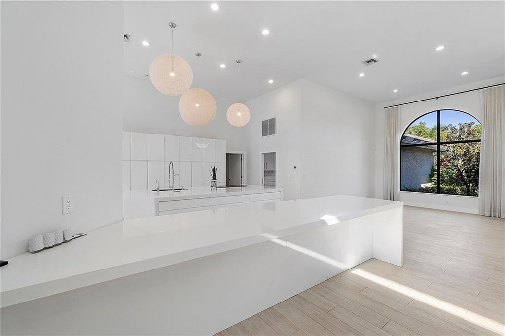 Parkland Lakes PUD 102-44 - Residential