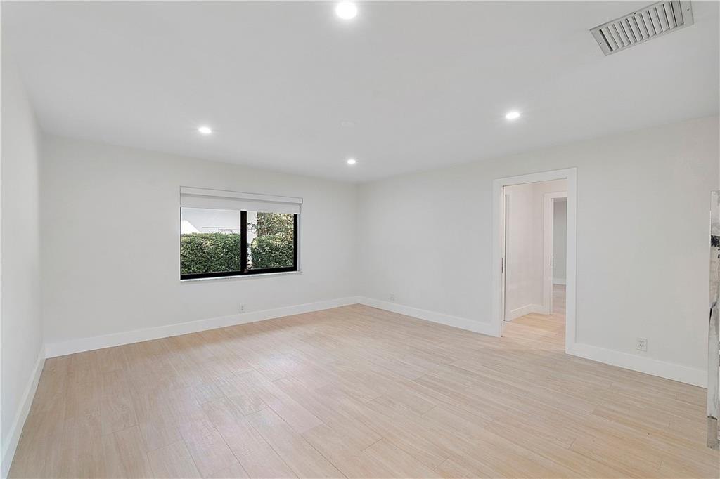 Parkland Lakes PUD 102-44 - Residential