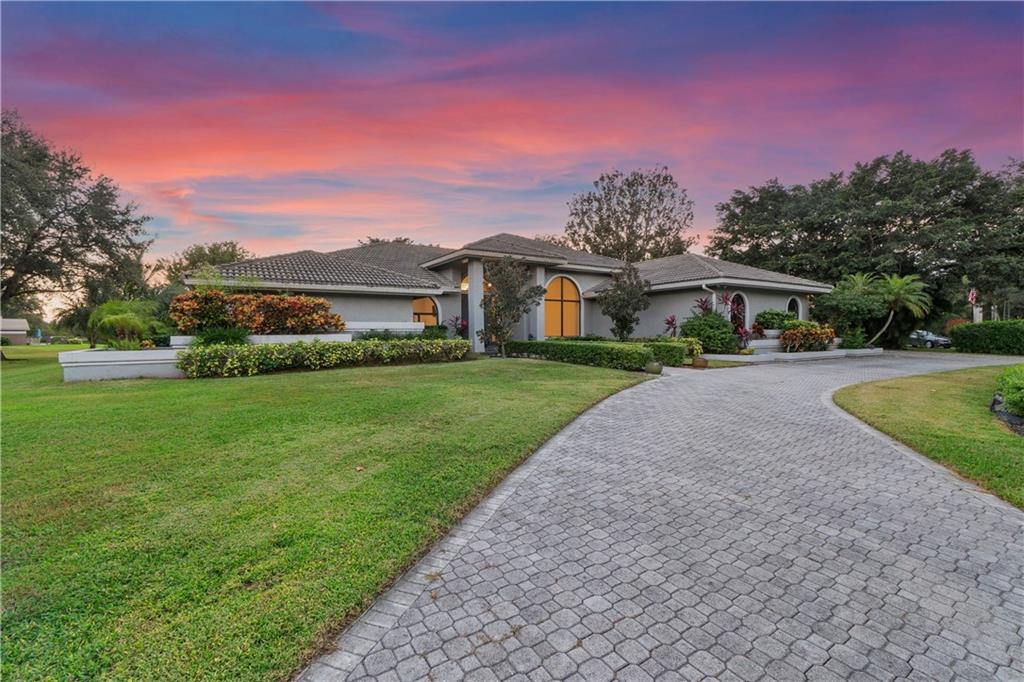 Parkland Lakes PUD 102-44 - Residential