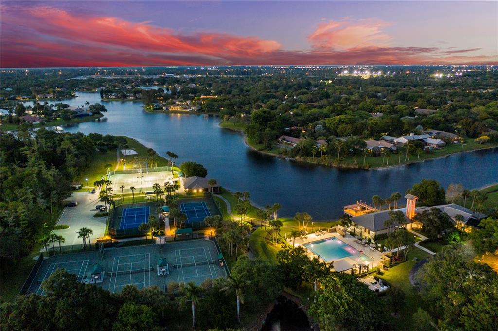 Parkland Lakes PUD 102-44 - Residential