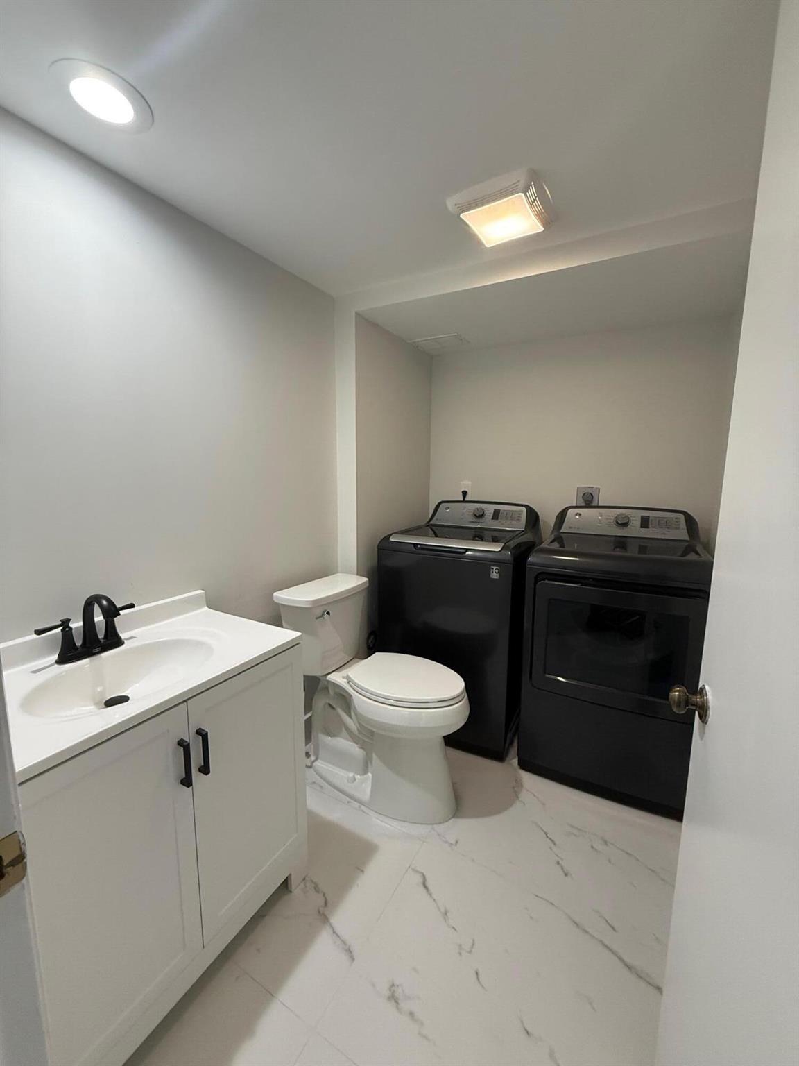 TEQUESTA HILLS CONDO - Residential Lease