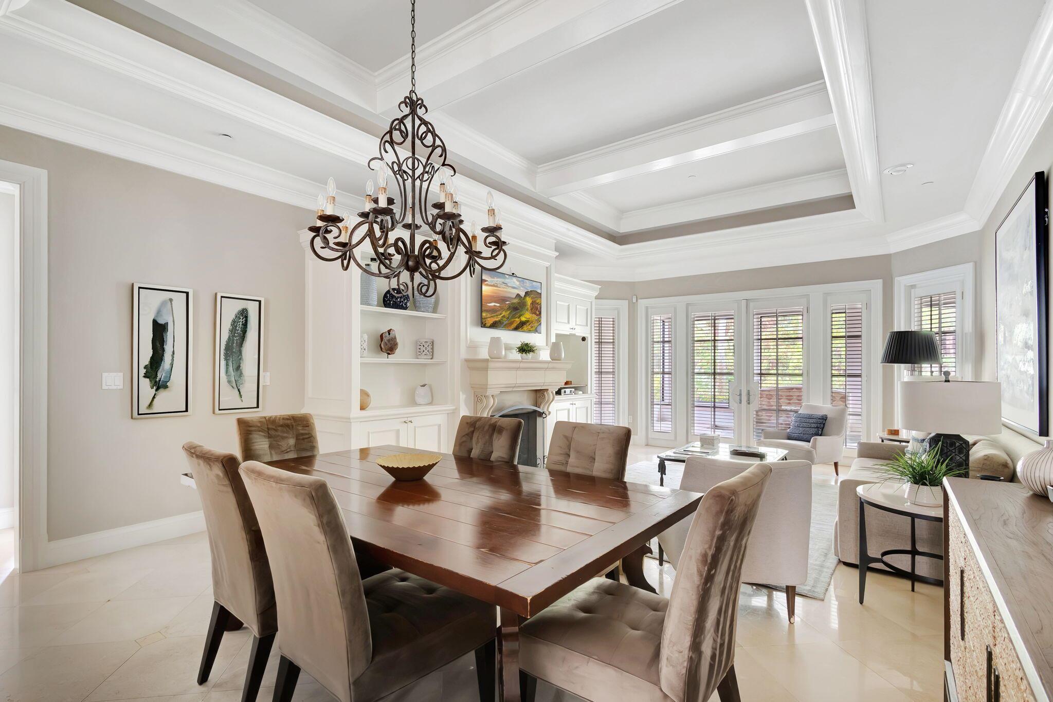 204 Royal Tern Court