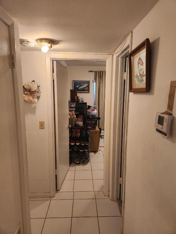 VILLAGE ROYALE ON THE GREEN CONDO - Residential