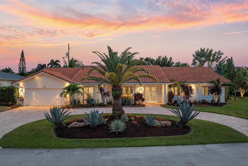 Photo of 2750 NE 35th Court, Fort Lauderdale, FL 33308 (MLS # F10533385)