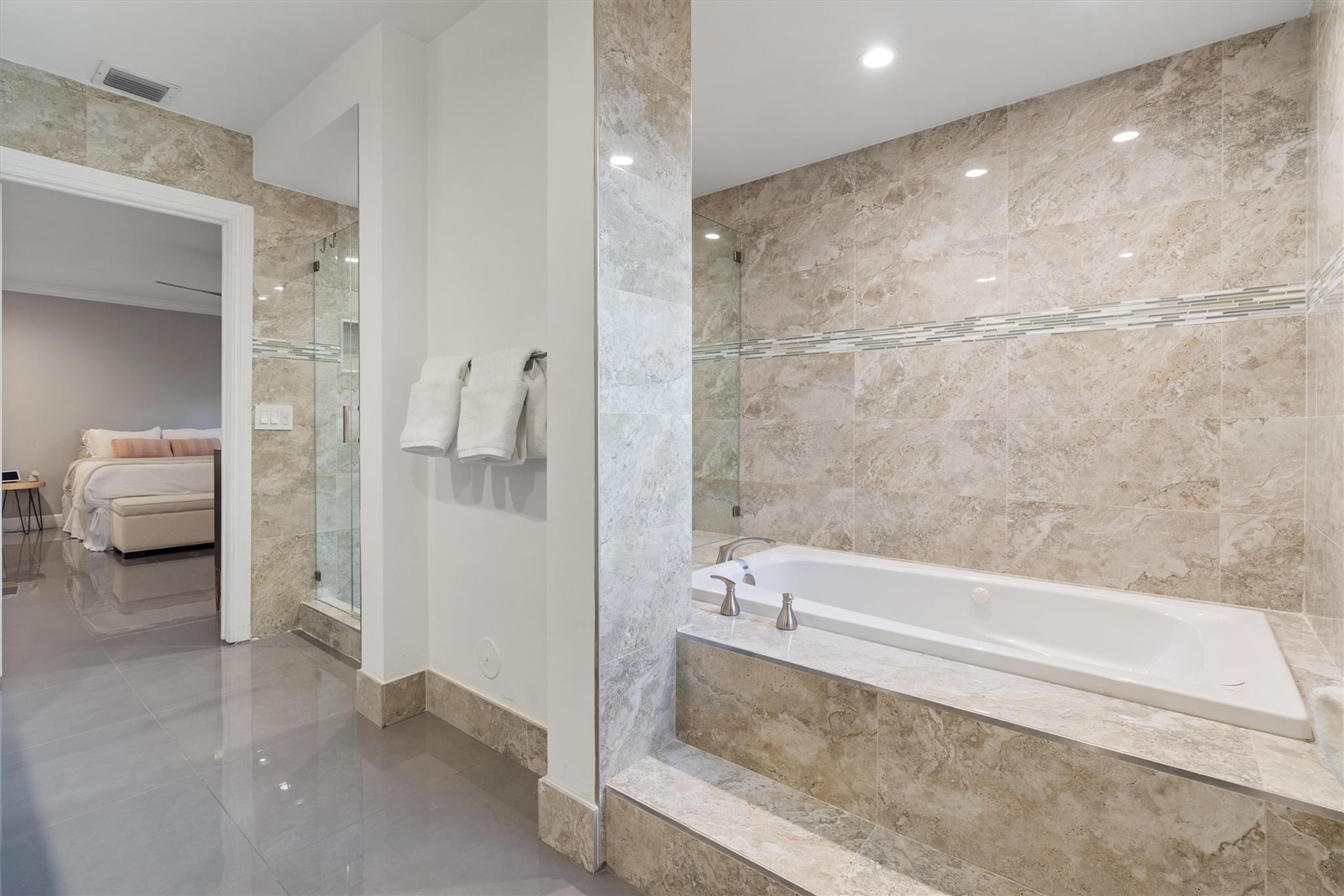 Coral Ridge Country Club - Residential