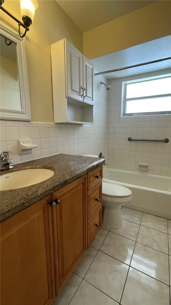 Ocean Vue 3-34 B - Residential Lease