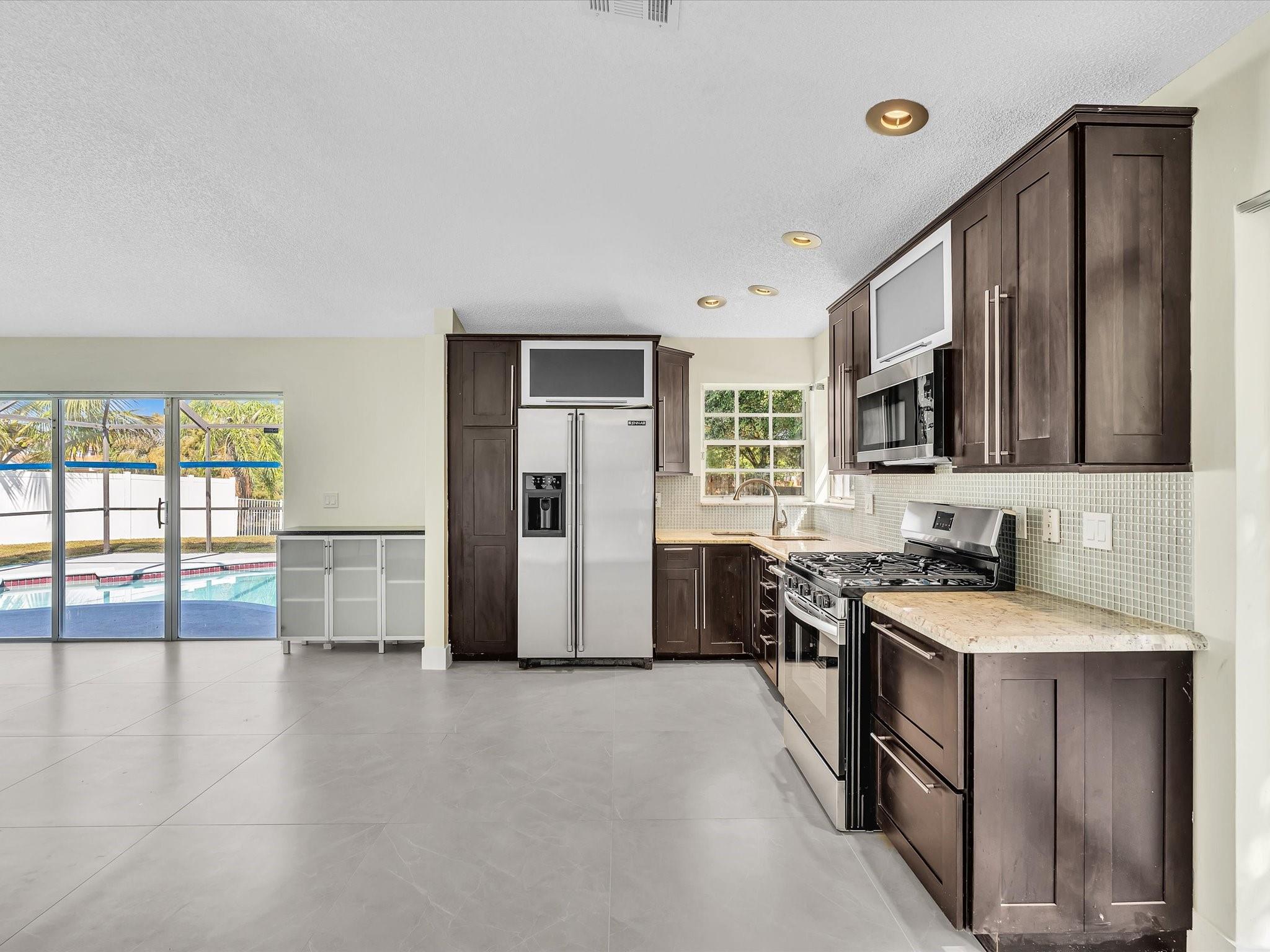 Sawgrass Plantation 152-4 - Residential