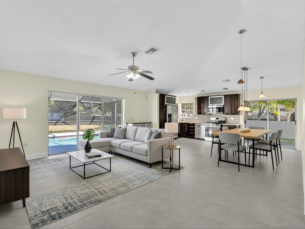 Sawgrass Plantation 152-4 - Residential