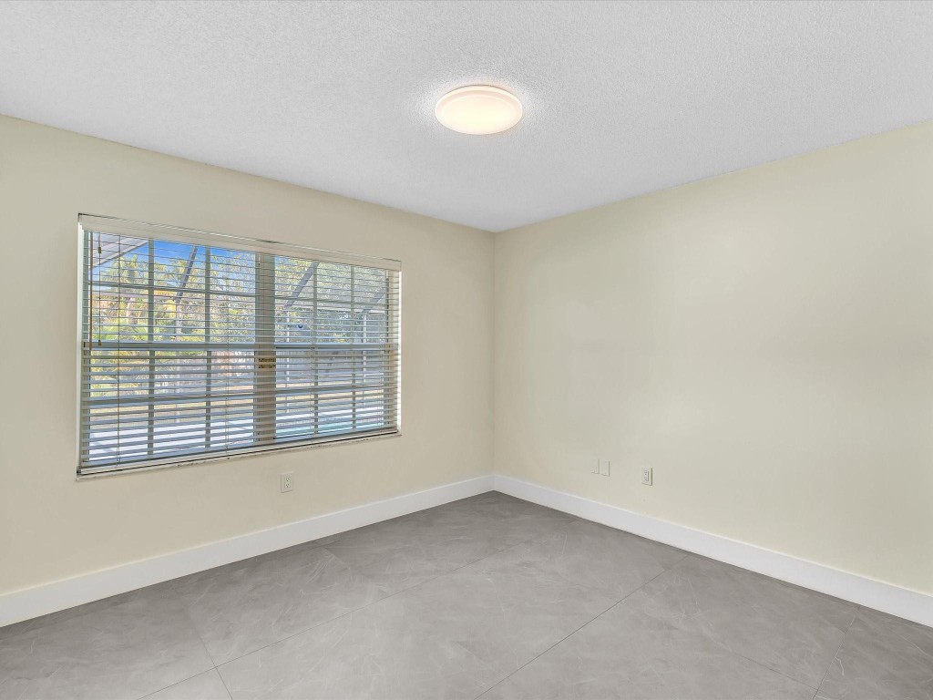 Sawgrass Plantation 152-4 - Residential