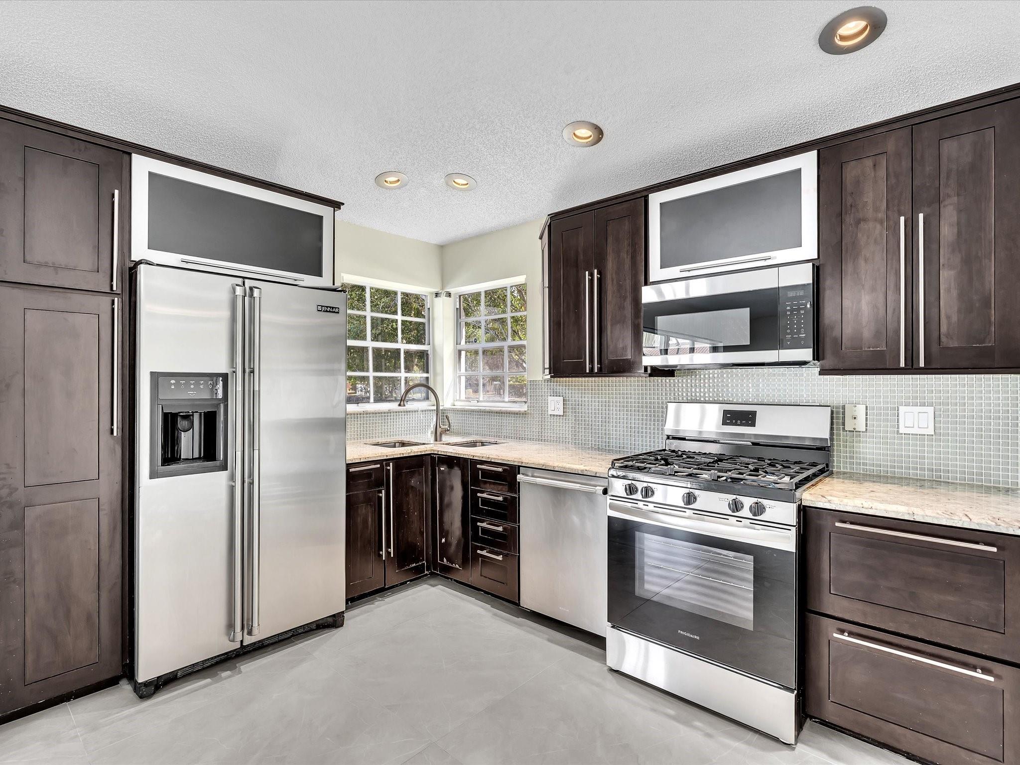 Sawgrass Plantation 152-4 - Residential