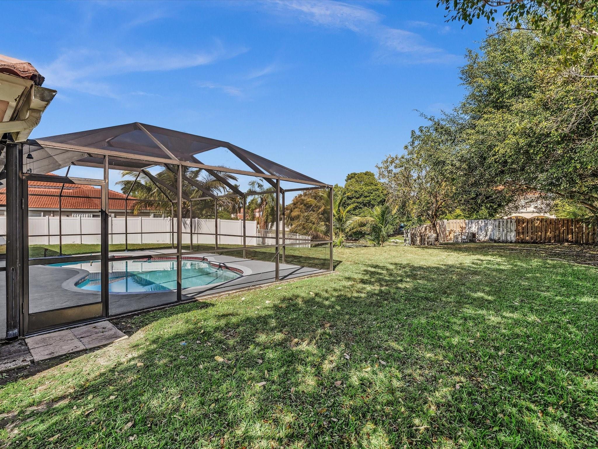 Sawgrass Plantation 152-4 - Residential