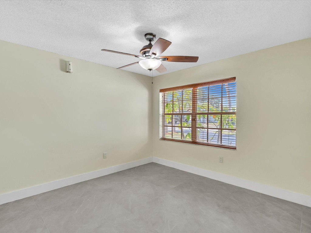 Sawgrass Plantation 152-4 - Residential