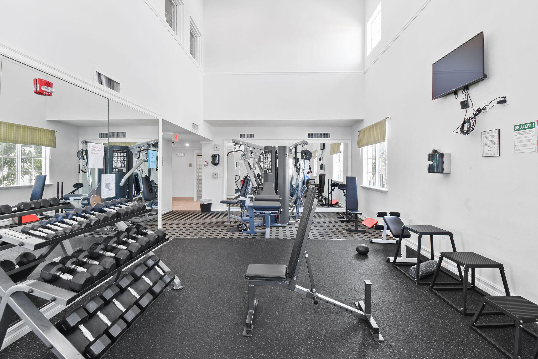 PINEAPPLE GROVE VILLAGE CONDO - Residential