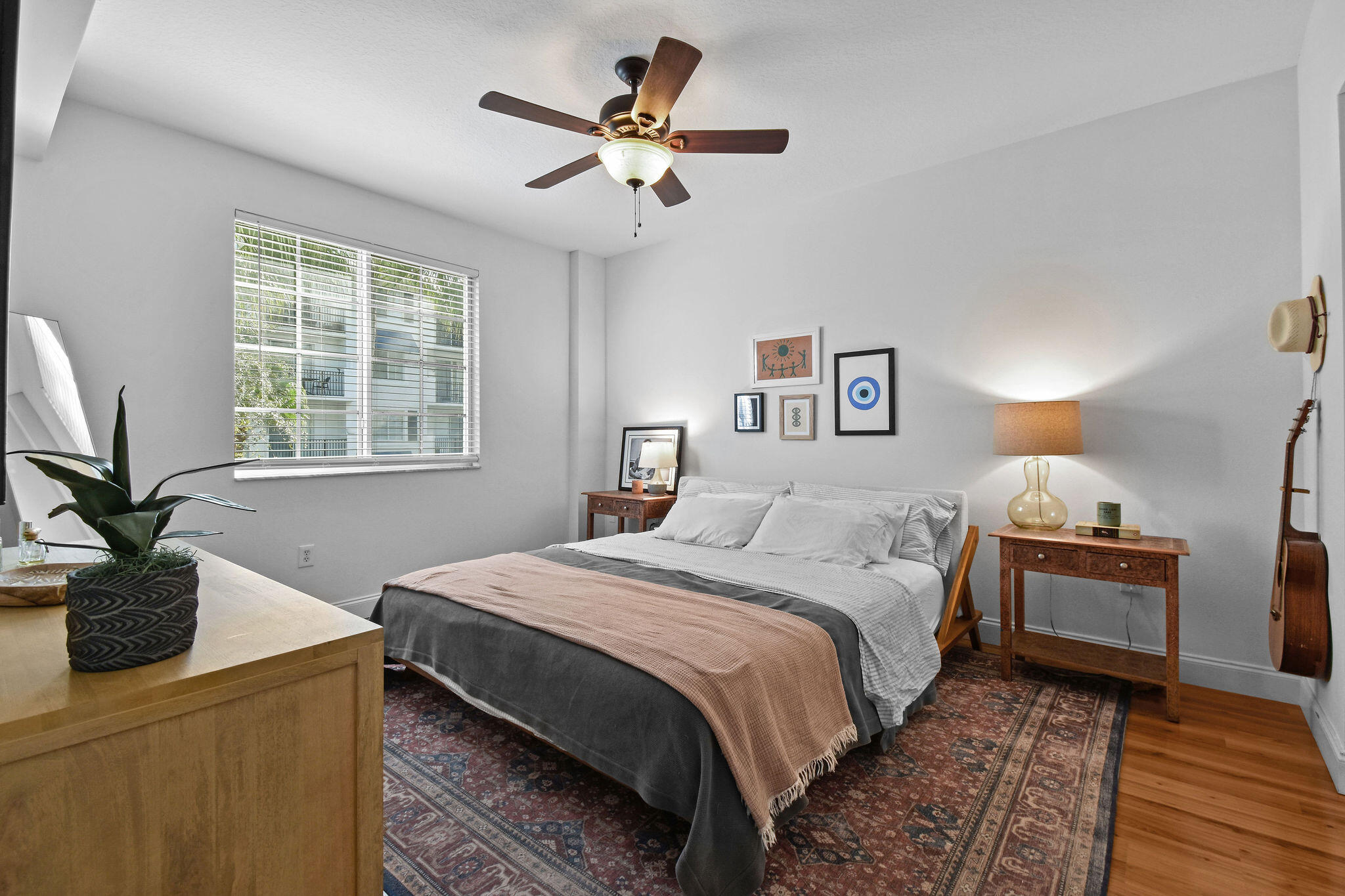 PINEAPPLE GROVE VILLAGE CONDO - Residential