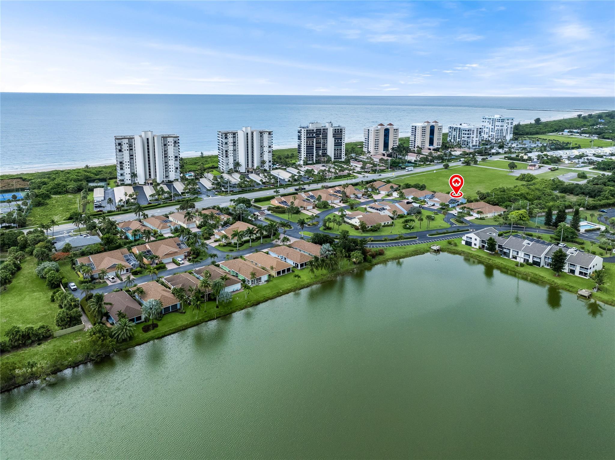 223 River Walk 12, Hutchinson Island, FL, 34949/$485,000 3 223 River Walk 12