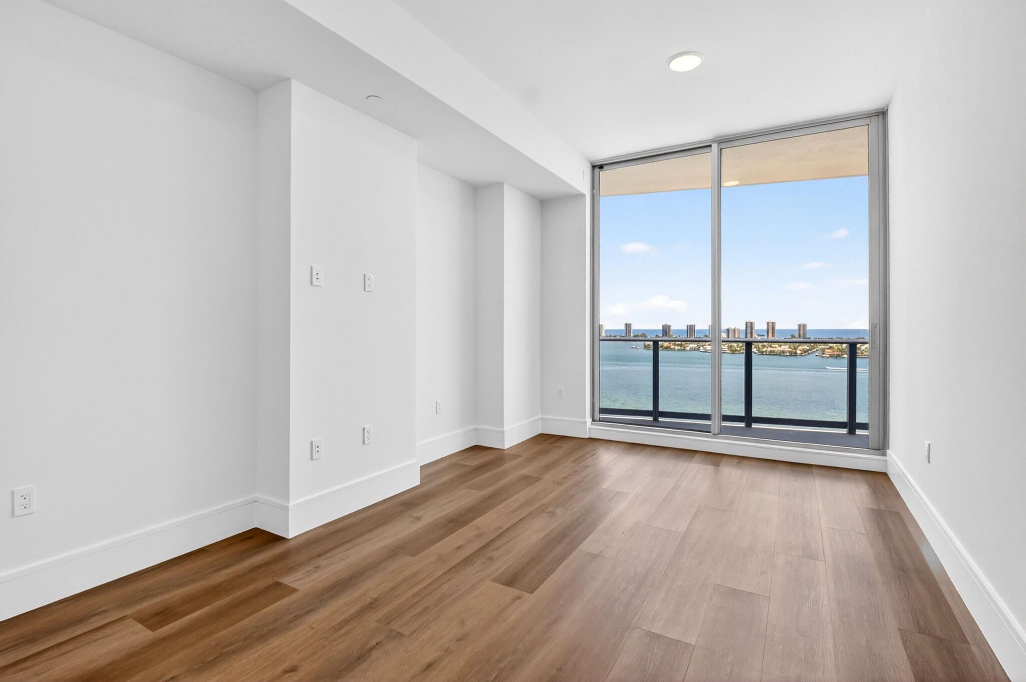 NAUTILUS 220 - Residential