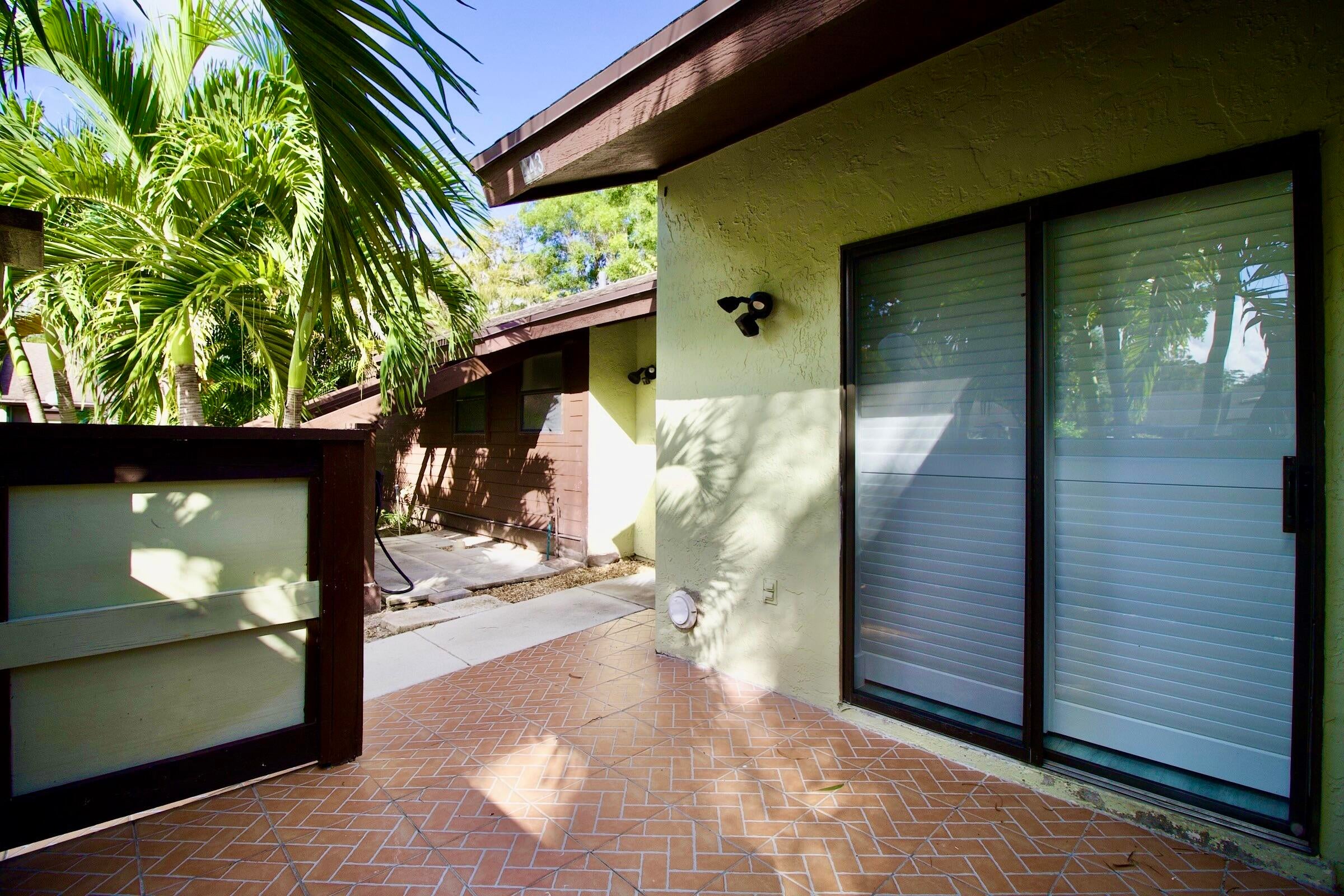 443 Midsummer Court