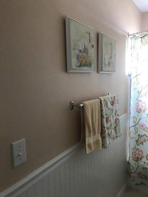 CRESTHAVEN VILLAS 28 CONDO - Residential