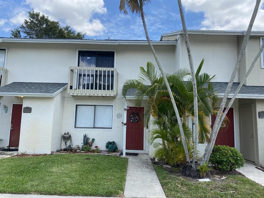 Photo of 3403 Poolside Drive Dr, Green Acres, FL 33463 (MLS # R10801916)