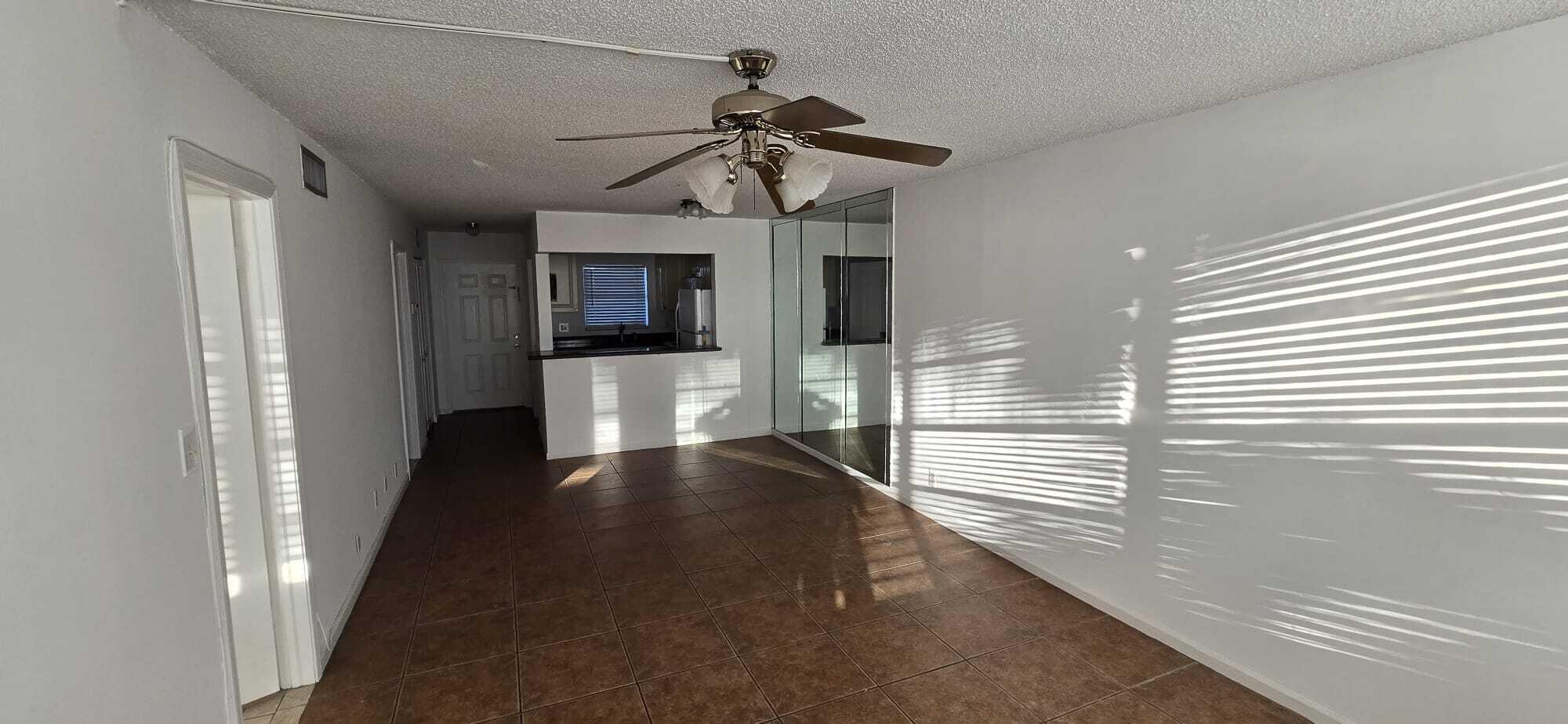 SANDALFOOT BLVD APTS CONDO - Residential Lease