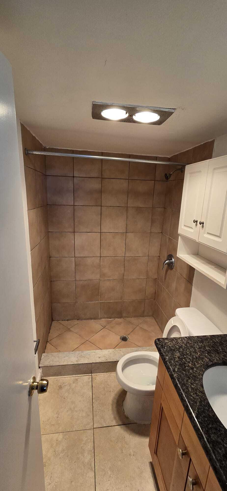 SANDALFOOT BLVD APTS CONDO - Residential Lease