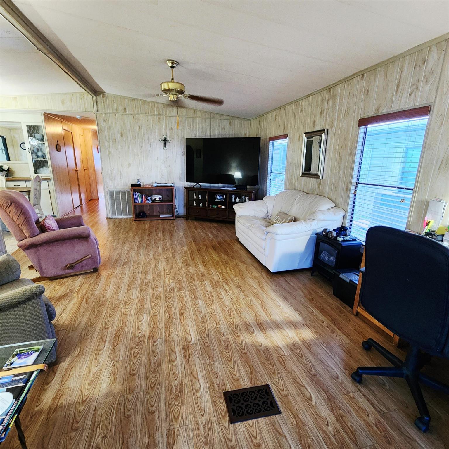 Spanish Lakes Country Clu - Residential