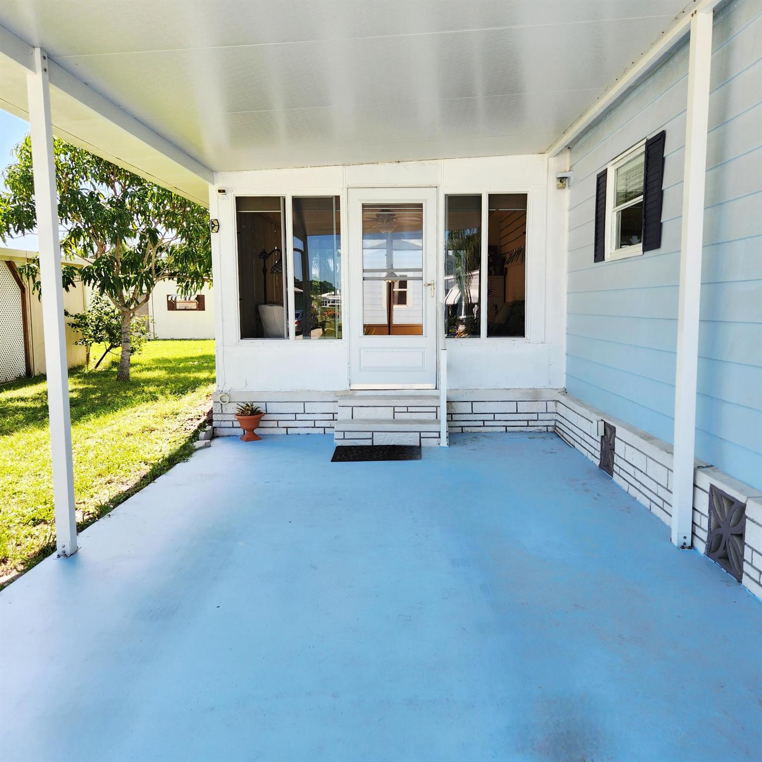 Spanish Lakes Country Clu - Residential