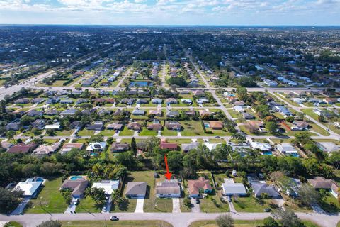 A home in Port St Lucie