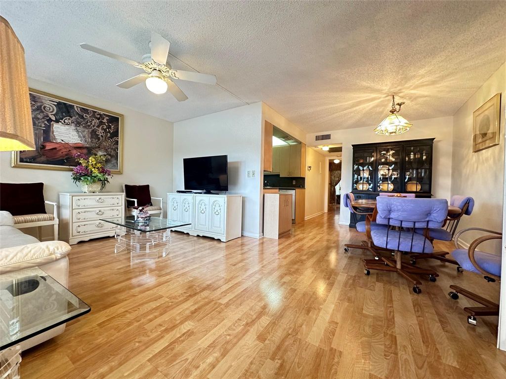 Photo of 126 Grantham B #126, Deerfield Beach, FL 33442 (MLS # F10532810)