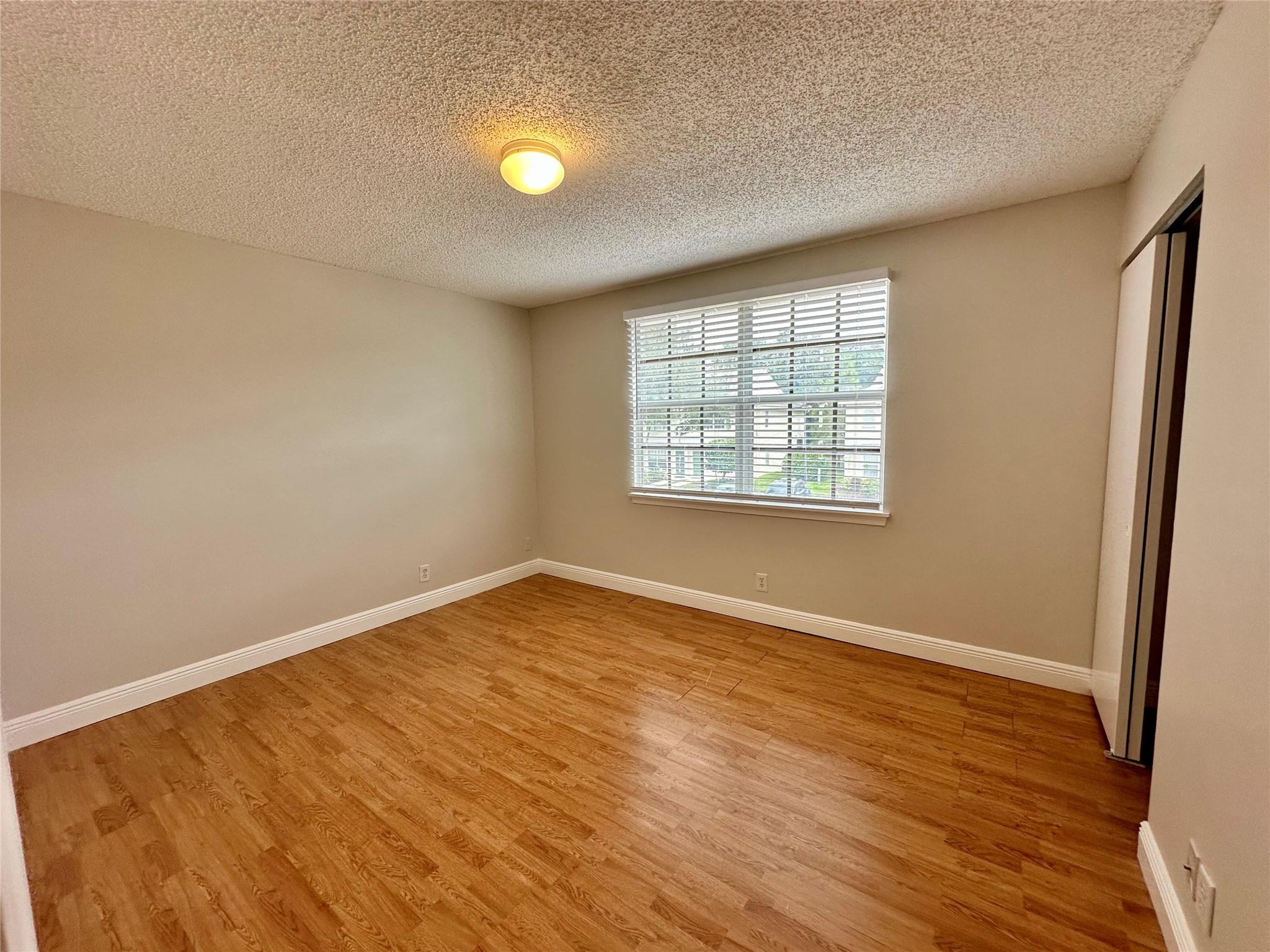 CORAL REEF CLUB - Residential Lease