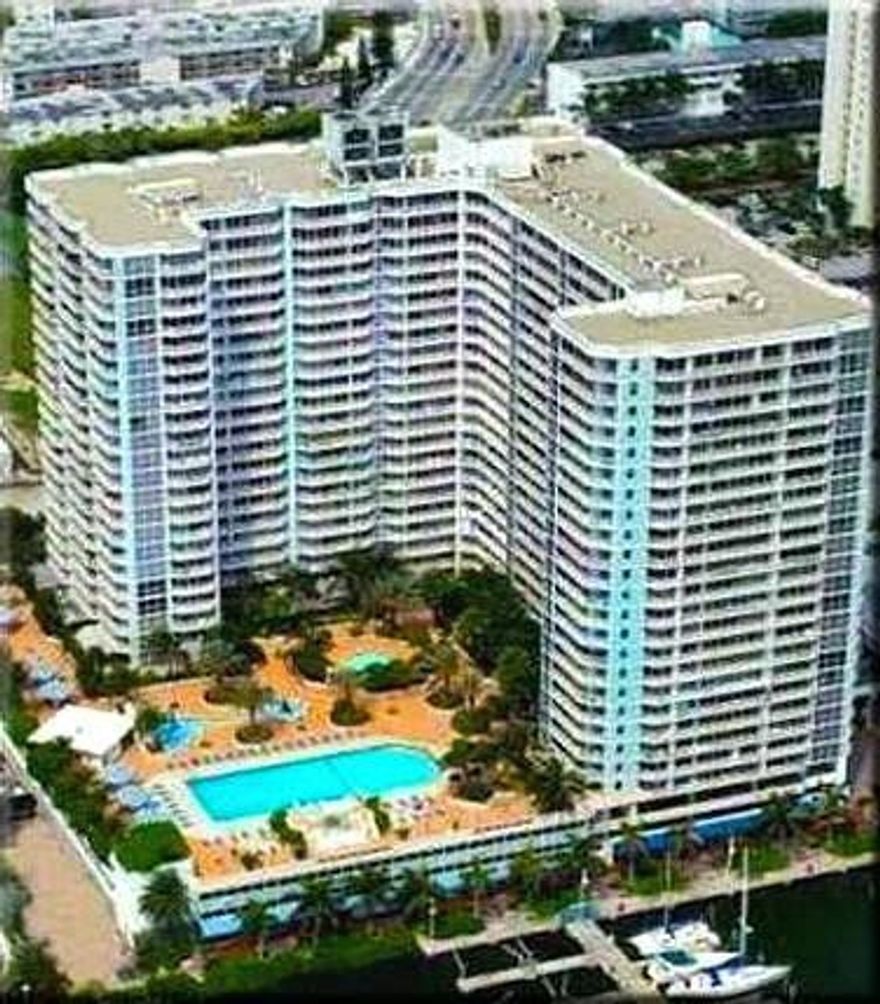 Great location on North Bay Village. Split bedroom plan with a bathroom on each side of the condo.2 separate doors to enter the bedroom. Unit over looks the pool and bay.