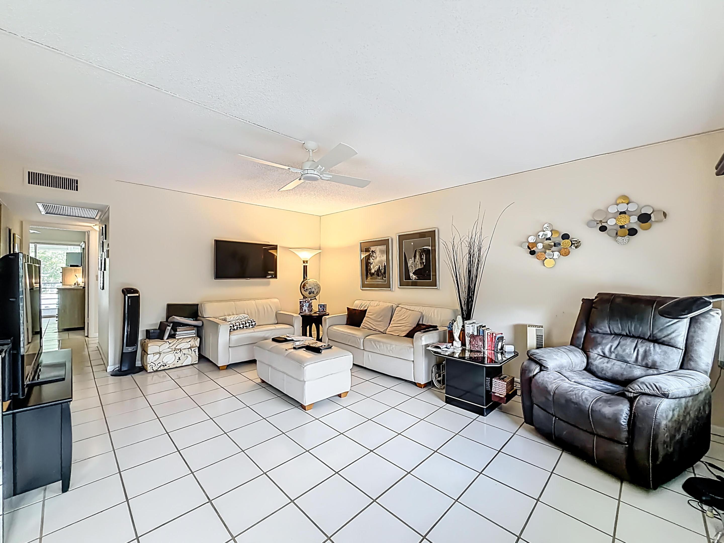 OAKRIDGE V CONDO - Residential