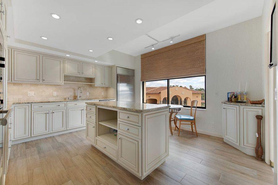 L'ERMITAGE PALM BEACH CON - Residential