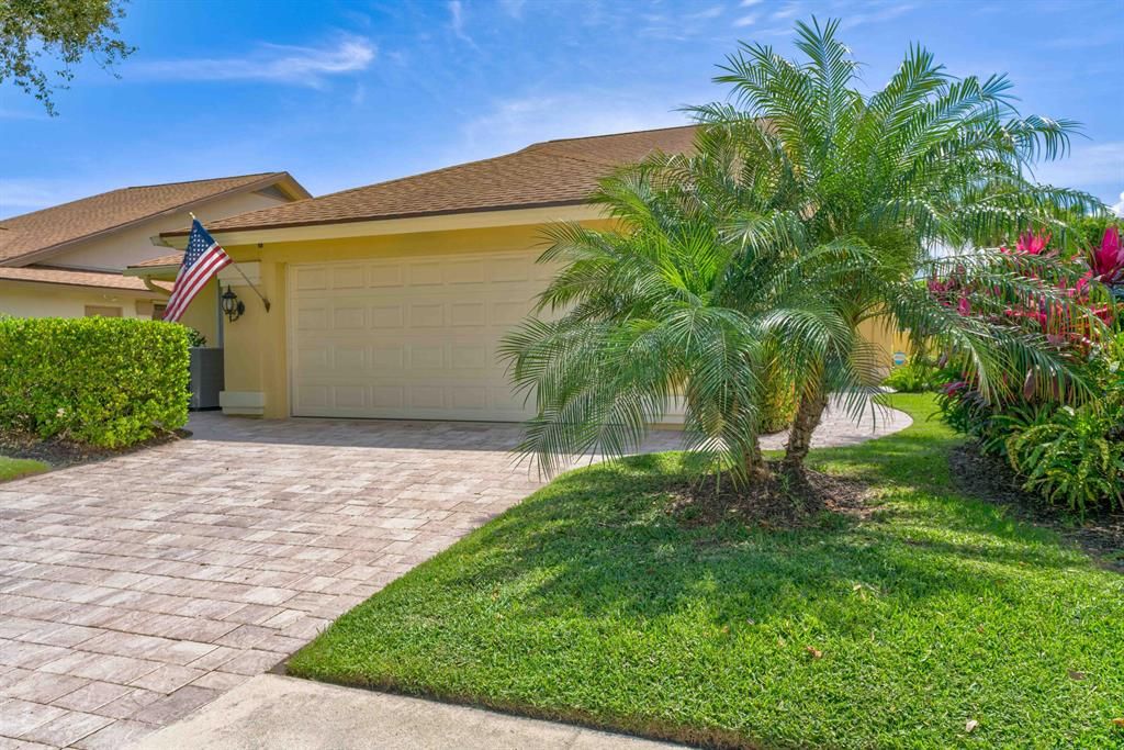 Photo of 141 Ocean Pines Terrace, Jupiter, FL 33477 (MLS # R10885173)