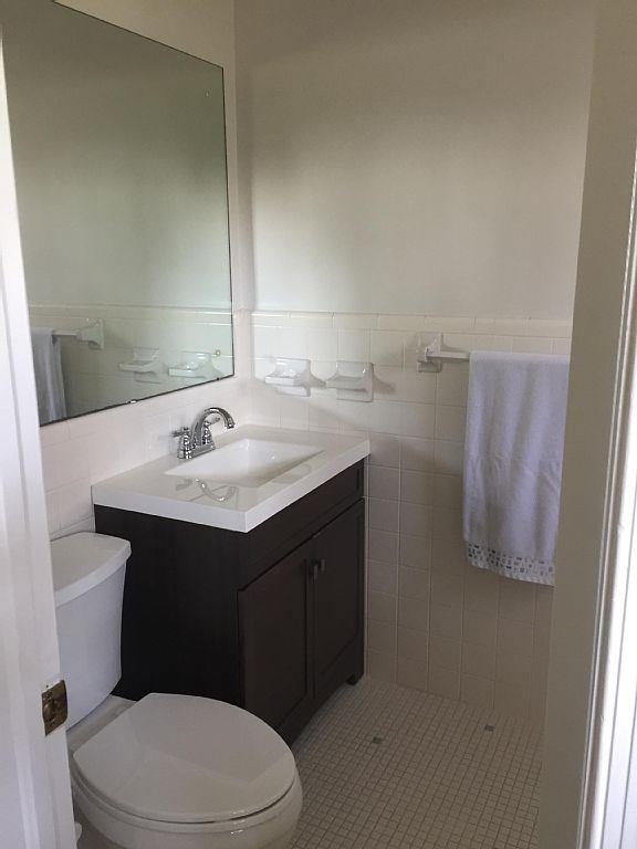 Lighthouse Point First Se - Residential Lease