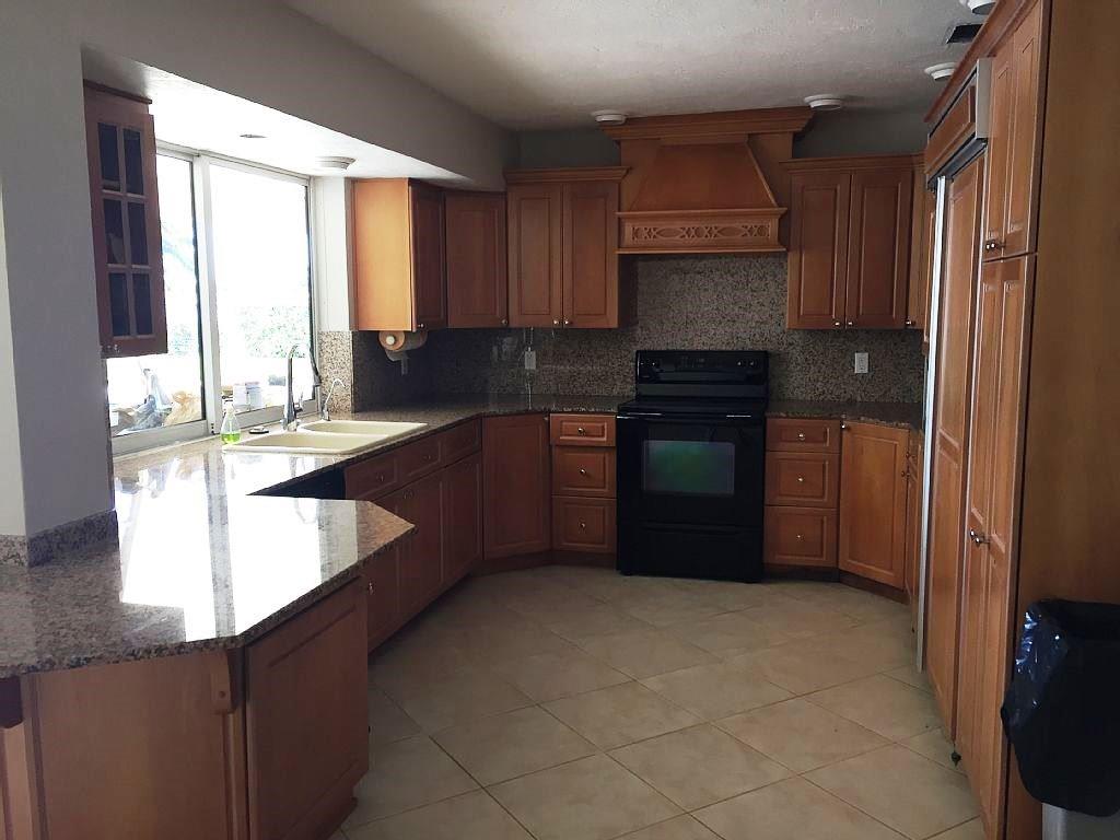 Lighthouse Point First Se - Residential Lease