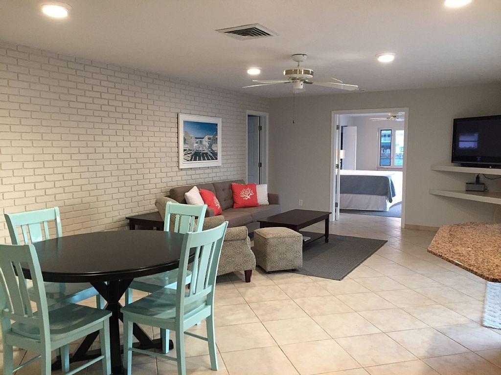 Lighthouse Point First Se - Residential Lease